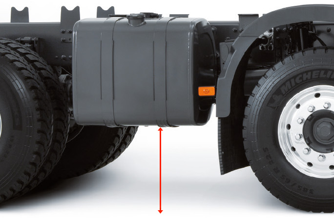 515 MM* GROUND CLEARANCE UNDER THE TANK